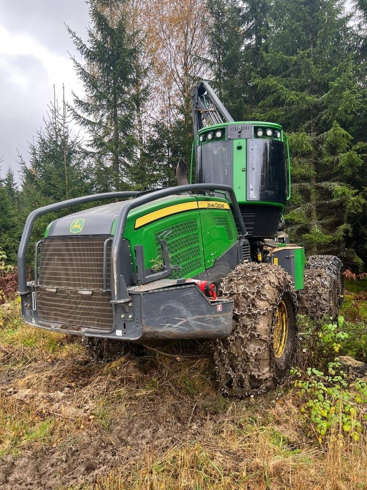 Procesadora forestal John Deere 1070G: foto 6