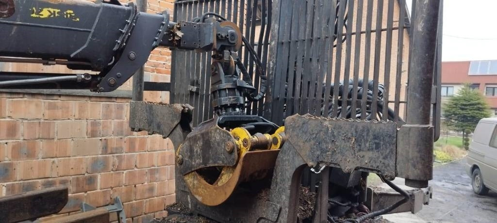 Kronos 140 - Remolque maderero: foto 5 Kronos 140 - Remolque maderero: foto 5