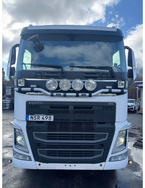 Volvo FH 500 8x4, Hook-lift, 2015 - Camión: foto 2 Volvo FH 500 8x4, Hook-lift, 2015 - Camión: foto 2