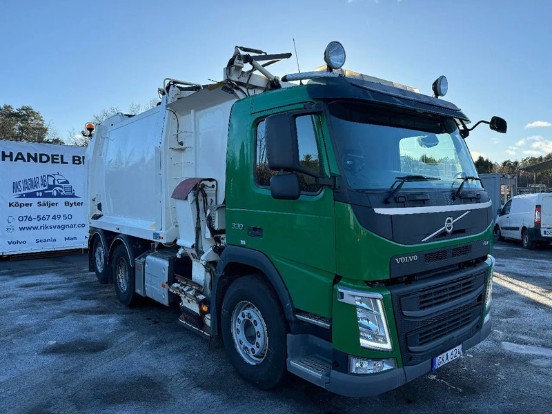 Volvo FM 330 RHD, 2-compart, & tipper, 2014 - Camión de basura: foto 1 Volvo FM 330 RHD, 2-compart, & tipper, 2014 - Camión de basura: foto 1