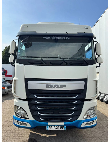 DAF XF 510 **EURO 6-CLEAN TRUCK** - Cabeza tractora: foto 2 DAF XF 510 **EURO 6-CLEAN TRUCK** - Cabeza tractora: foto 2