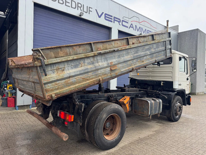MAN 19.272 **6CYL-FULL STEEL-GERMAN TRUCK** - Camión volquete: foto 3 MAN 19.272 **6CYL-FULL STEEL-GERMAN TRUCK** - Camión volquete: foto 3