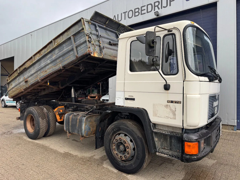MAN 19.272 **6CYL-FULL STEEL-GERMAN TRUCK** - Camión volquete: foto 2 MAN 19.272 **6CYL-FULL STEEL-GERMAN TRUCK** - Camión volquete: foto 2