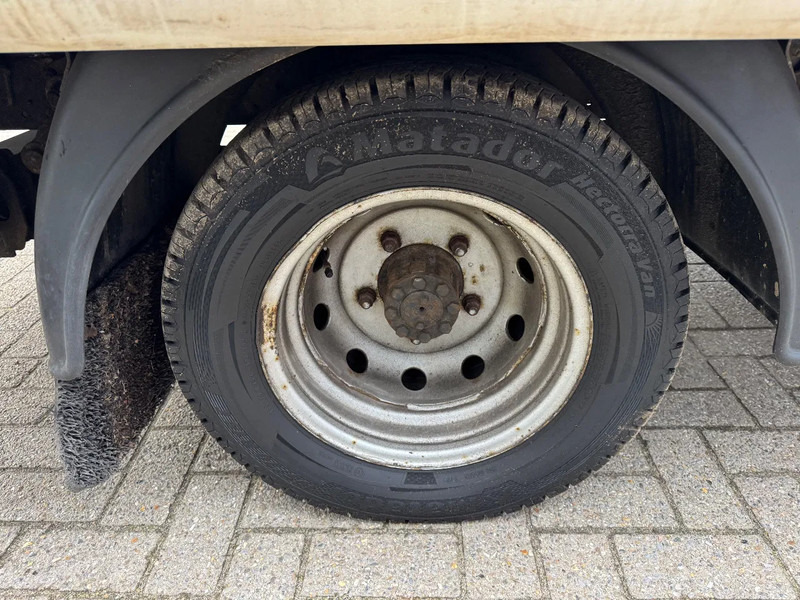 Nissan Cabstar **BELGIAN ORIGINE-EURO4** - Furgoneta caja cerrada: foto 4 Nissan Cabstar **BELGIAN ORIGINE-EURO4** - Furgoneta caja cerrada: foto 4