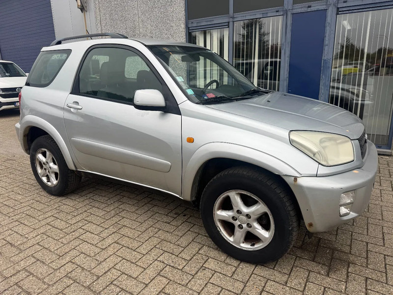 Toyota RAV4 **PETROL-AIRCO** - Coche: foto 3 Toyota RAV4 **PETROL-AIRCO** - Coche: foto 3