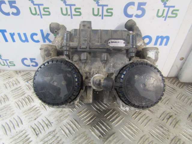 DAF LF 220 EURO 6 REAR AXLE EBS 2 BRAKE CONTROL UNIT P/NO 4801051050/1818832 - Piezas de freno para Camión: foto 1 DAF LF 220 EURO 6 REAR AXLE EBS 2 BRAKE CONTROL UNIT P/NO 4801051050/1818832 - Piezas de freno para Camión: foto 1