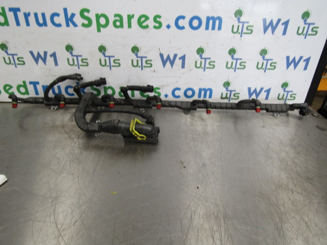 DAF XF 105 PACCAR INJECTOR/ECU HARNESS P/NO 1696501/00 - Sistema eléctrico para Camión: foto 4 DAF XF 105 PACCAR INJECTOR/ECU HARNESS P/NO 1696501/00 - Sistema eléctrico para Camión: foto 4