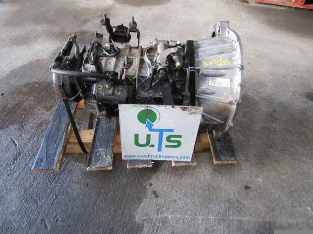 ISUZU 6 SPEED MANUAL GEARBOX P/NO MZ087 – TO257182 - Caja de cambios para Camión: foto 1 ISUZU 6 SPEED MANUAL GEARBOX P/NO MZ087 – TO257182 - Caja de cambios para Camión: foto 1