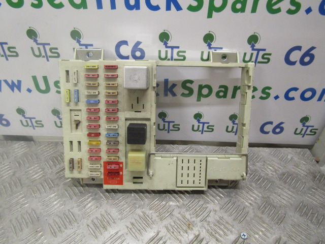 MAN TGM/TGS FUSEBOARD 81.25444.6074 - Sistema eléctrico para Camión: foto 1 MAN TGM/TGS FUSEBOARD 81.25444.6074 - Sistema eléctrico para Camión: foto 1