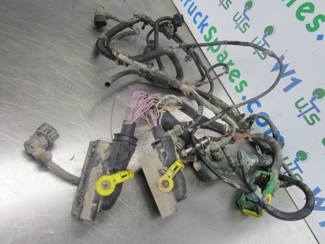 VOLVO FE 240/280 D7E ENGINE WIRING HARNESS - Motor y piezas para Camión: foto 2 VOLVO FE 240/280 D7E ENGINE WIRING HARNESS - Motor y piezas para Camión: foto 2