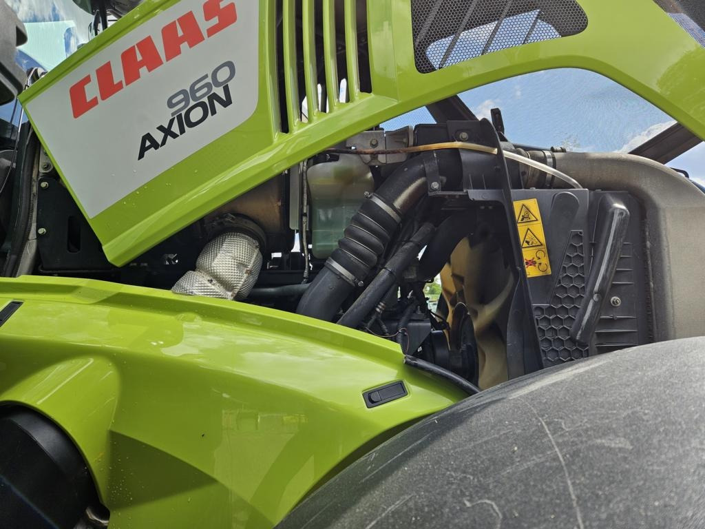 CLAAS AXION 960 CMATIC - Tractor: foto 2 CLAAS AXION 960 CMATIC - Tractor: foto 2