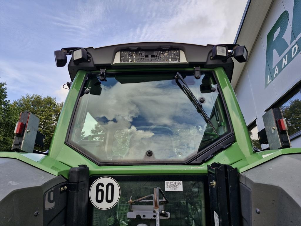 Tractor Fendt 826 VARIO PROFI PLUS: foto 7