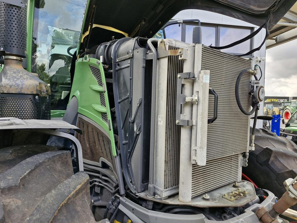 Tractor Fendt 826 VARIO PROFI PLUS: foto 15