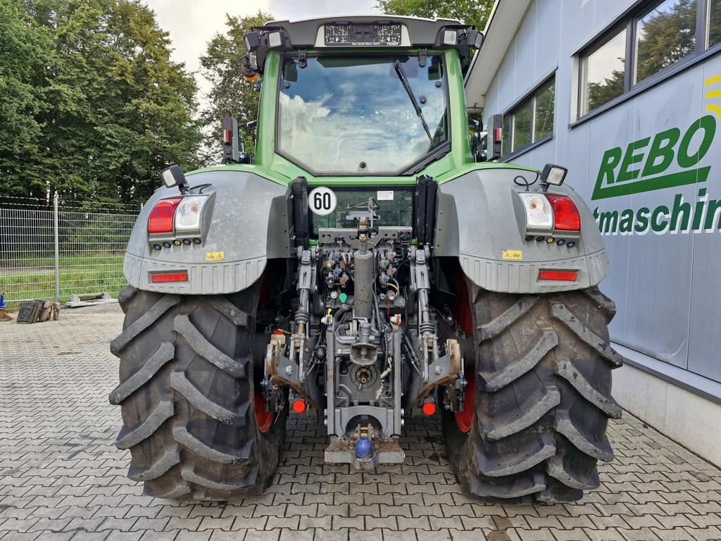 Tractor Fendt 826 VARIO PROFI PLUS: foto 12
