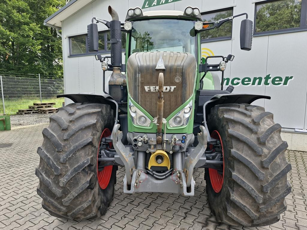 Tractor Fendt 826 VARIO PROFI PLUS: foto 31