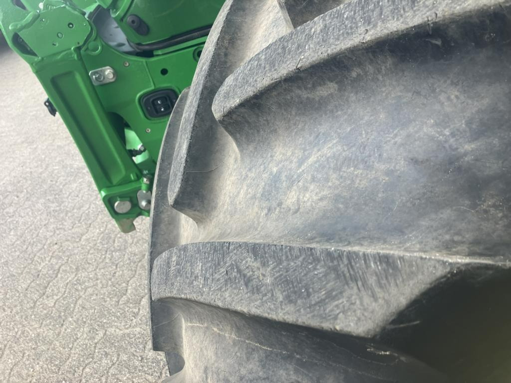 John Deere 6R 185 - Tractor: foto 3 John Deere 6R 185 - Tractor: foto 3