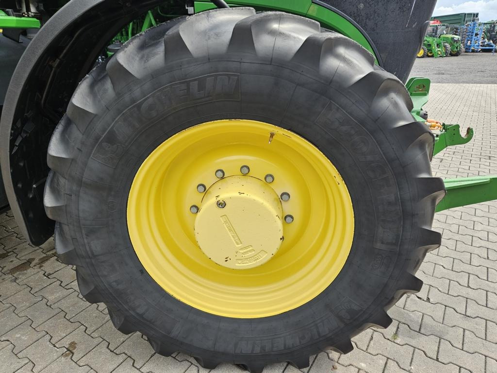 Tractor John Deere 7250R: foto 8