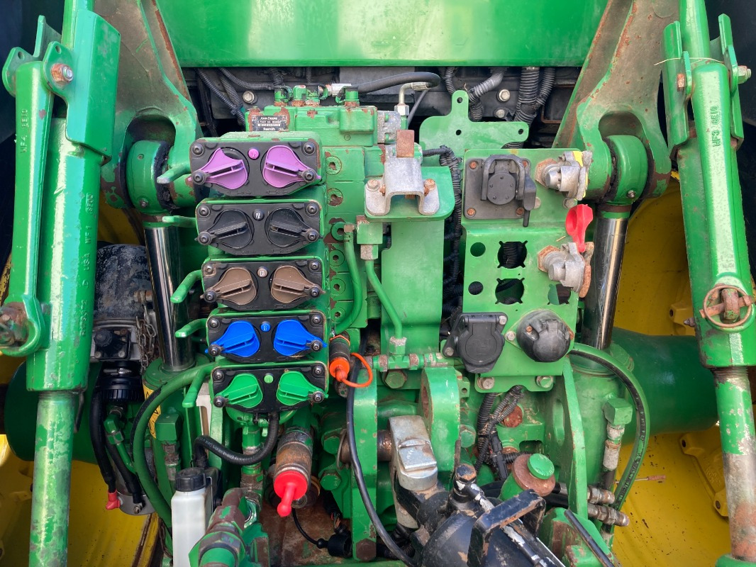 Tractor John Deere 7310R: foto 10