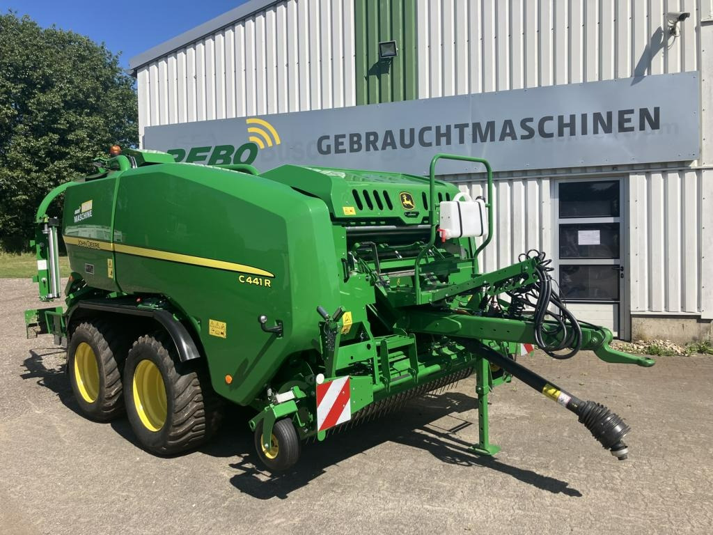 John Deere FESTKAMMER-KOMBIPRESSE C441R - Maquinaria de henificación: foto 1 John Deere FESTKAMMER-KOMBIPRESSE C441R - Maquinaria de henificación: foto 1