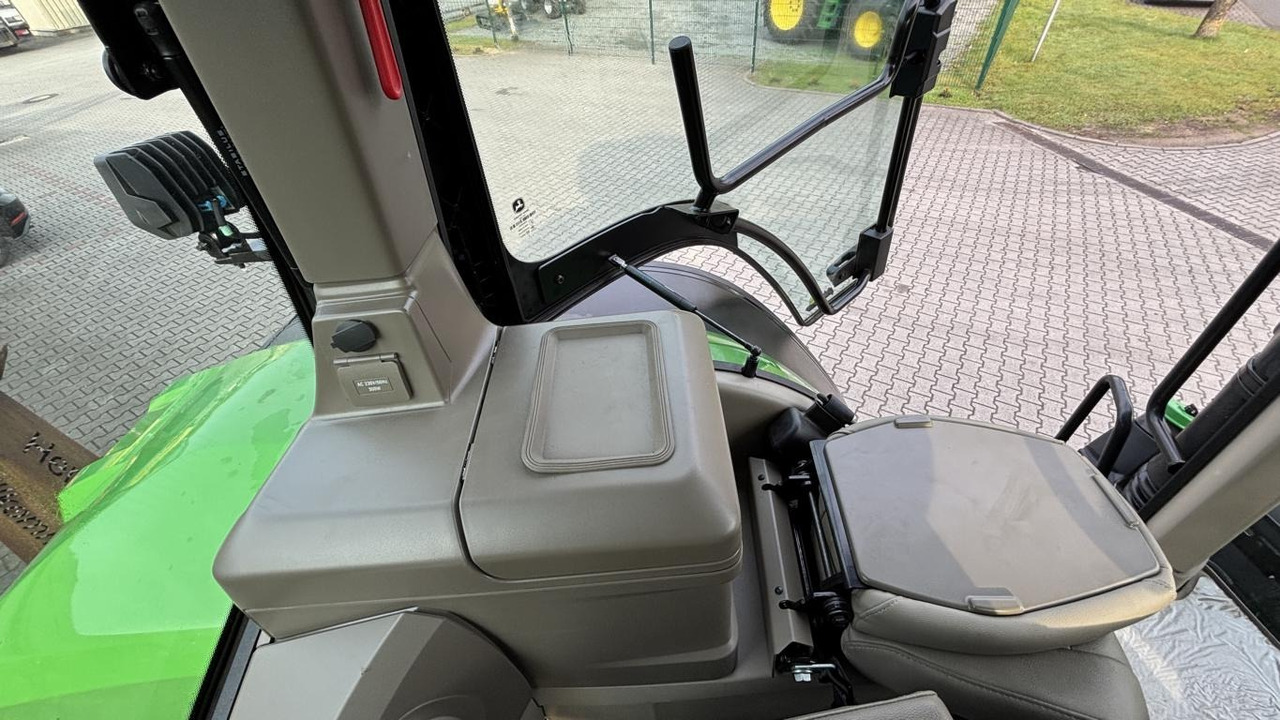 John Deere TRAKTOR 7R350 - Tractor: foto 5 John Deere TRAKTOR 7R350 - Tractor: foto 5
