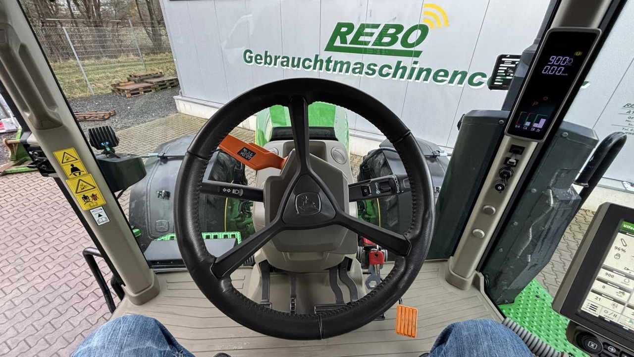 John Deere TRAKTOR 8R370 - Tractor: foto 4 John Deere TRAKTOR 8R370 - Tractor: foto 4