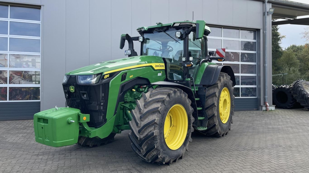 John Deere TRAKTOR 8R410 - Tractor: foto 1 John Deere TRAKTOR 8R410 - Tractor: foto 1