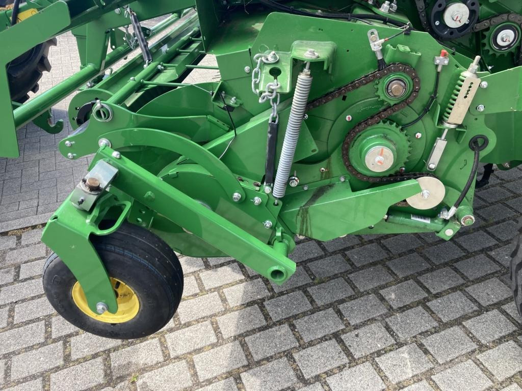 John Deere V461M - Encintadora de pacas: foto 4 John Deere V461M - Encintadora de pacas: foto 4