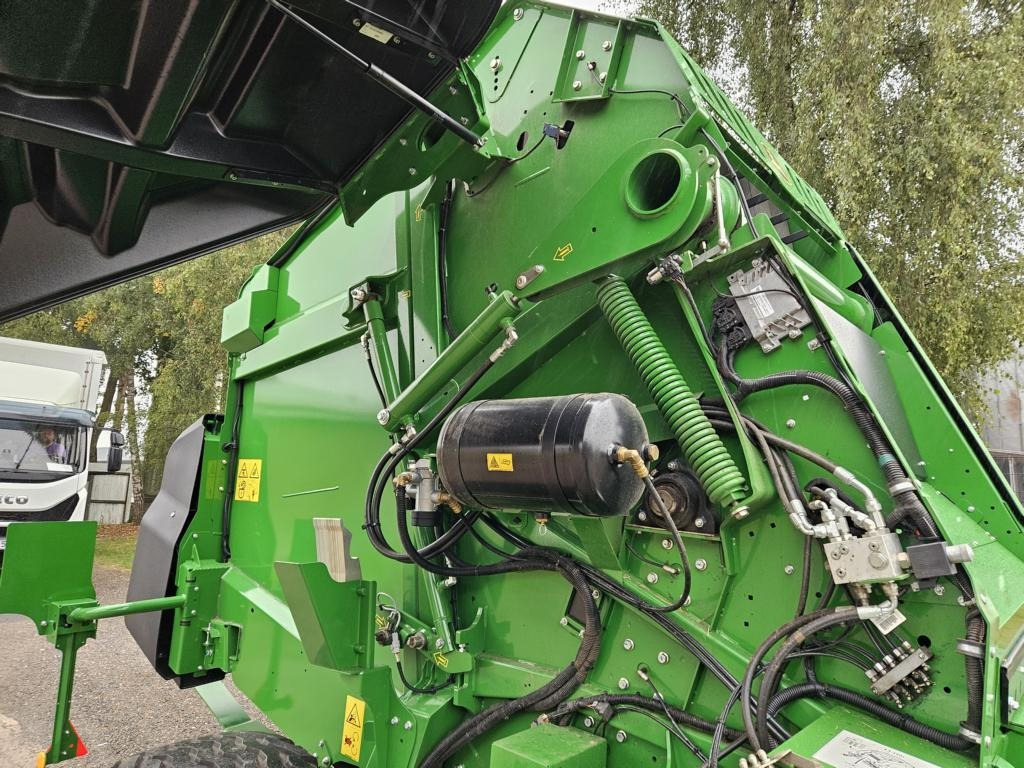 John Deere V461M - PAKET FÜR RUNDBALLENPR - Encintadora de pacas: foto 2 John Deere V461M - PAKET FÜR RUNDBALLENPR - Encintadora de pacas: foto 2