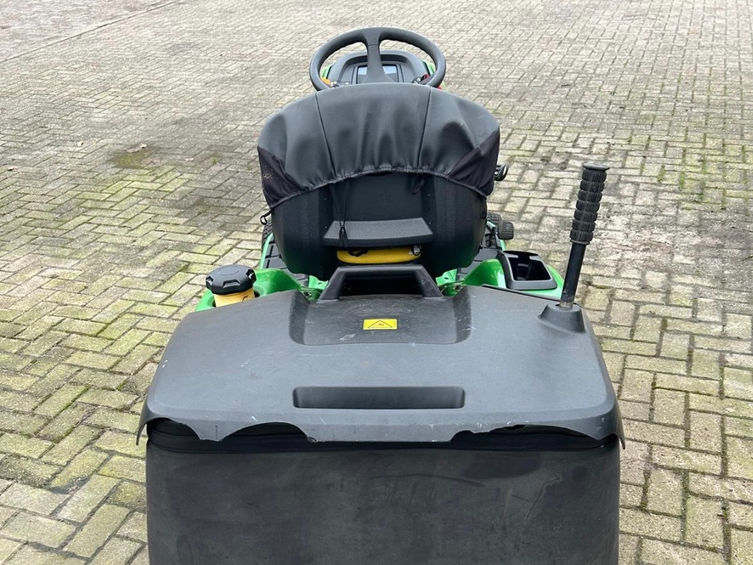 John Deere X305R RASENTRAKTOR (MY11) - Segadora: foto 5 John Deere X305R RASENTRAKTOR (MY11) - Segadora: foto 5