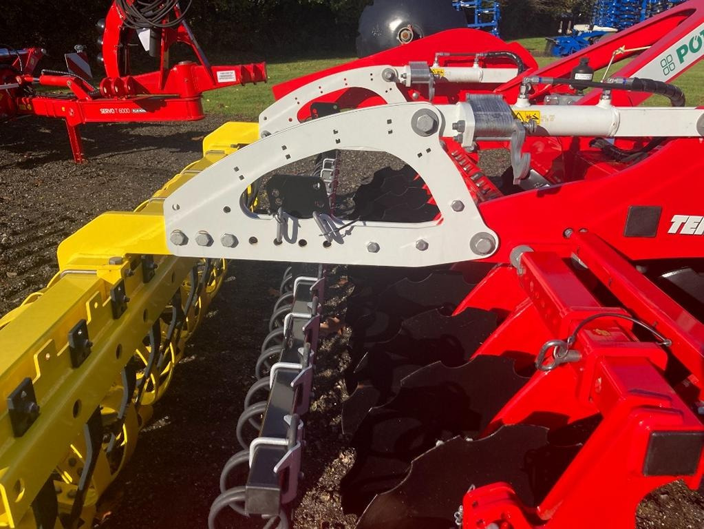 Pöttinger TERRADISC 3001 - Rastras: foto 5 Pöttinger TERRADISC 3001 - Rastras: foto 5