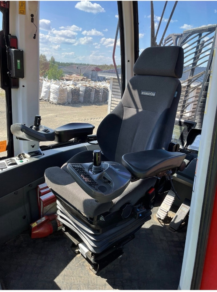 Komatsu 845  - Autocargador: foto 3 Komatsu 845  - Autocargador: foto 3