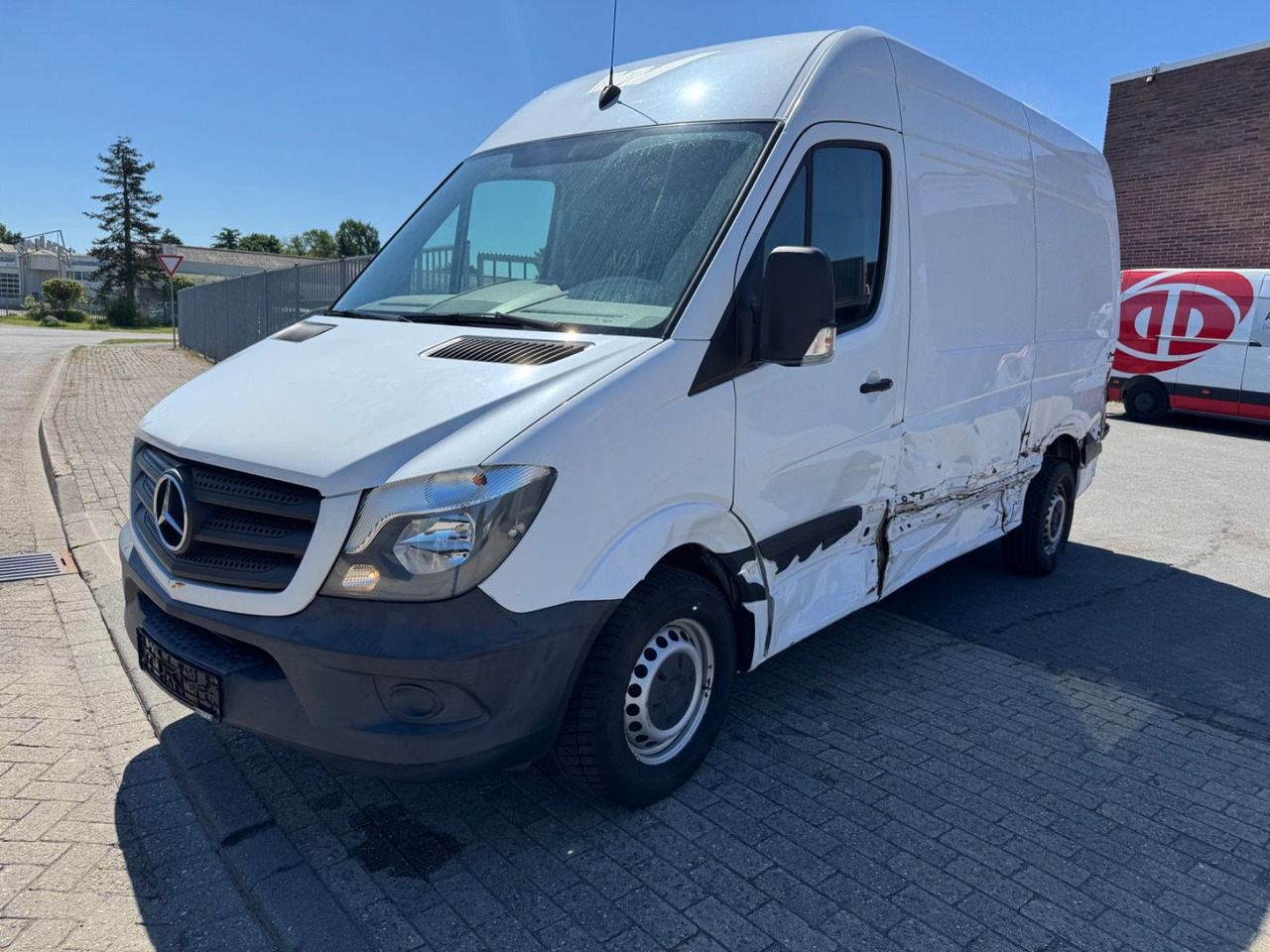 Mercedes-Benz Sprinter 316 CDI KASTEN L+H 107.000KM AHK 3,5T - Furgón: foto 1 Mercedes-Benz Sprinter 316 CDI KASTEN L+H 107.000KM AHK 3,5T - Furgón: foto 1