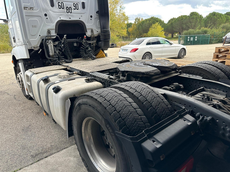 Mercedes-Benz Actros - Cabeza tractora: foto 4 Mercedes-Benz Actros - Cabeza tractora: foto 4