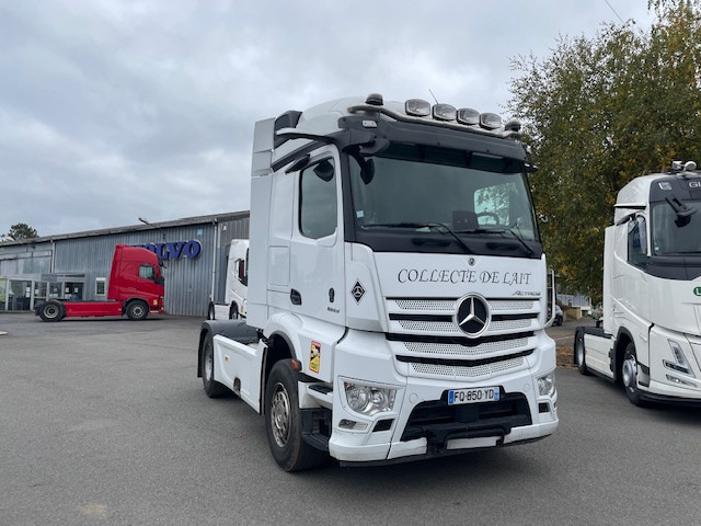 Mercedes-Benz Actros - Cabeza tractora: foto 2 Mercedes-Benz Actros - Cabeza tractora: foto 2