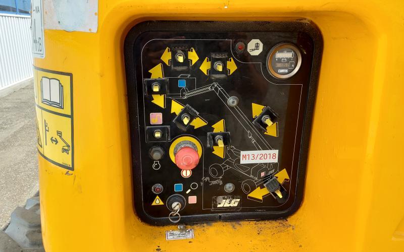 JLG M600JP - Plataforma telescopica: foto 5 JLG M600JP - Plataforma telescopica: foto 5