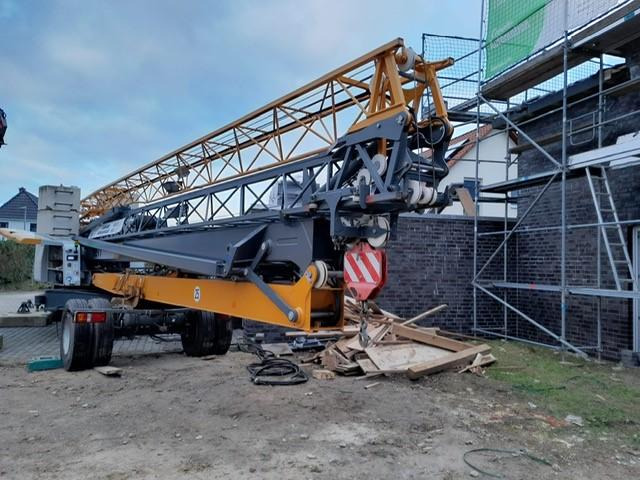 Liebherr L1-24 - Grúa torre: foto 1 Liebherr L1-24 - Grúa torre: foto 1