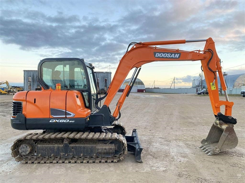 Doosan DX 60 C - Miniexcavadora: foto 3 Doosan DX 60 C - Miniexcavadora: foto 3
