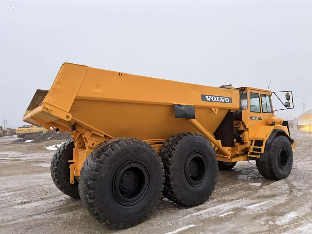 Dúmper articulado Volvo A25C: foto 9 Dúmper articulado Volvo A25C: foto 9