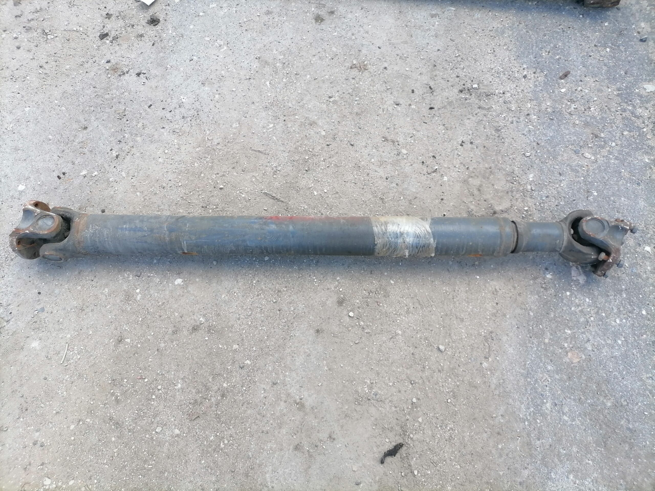 DAF Propeller shaft 12345 - Árbol de transmisión para Camión: foto 2 DAF Propeller shaft 12345 - Árbol de transmisión para Camión: foto 2
