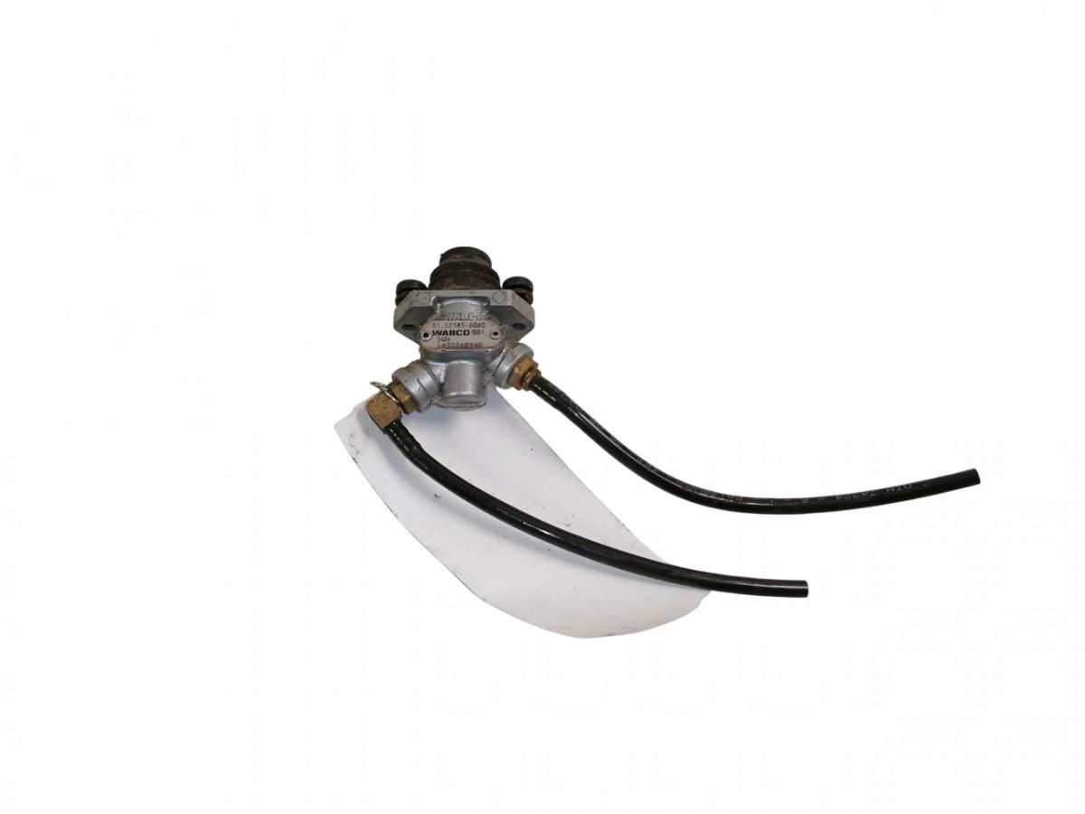 MAN Air pressure control valve 81521856060 - Válvula de freno para Camión: foto 1 MAN Air pressure control valve 81521856060 - Válvula de freno para Camión: foto 1