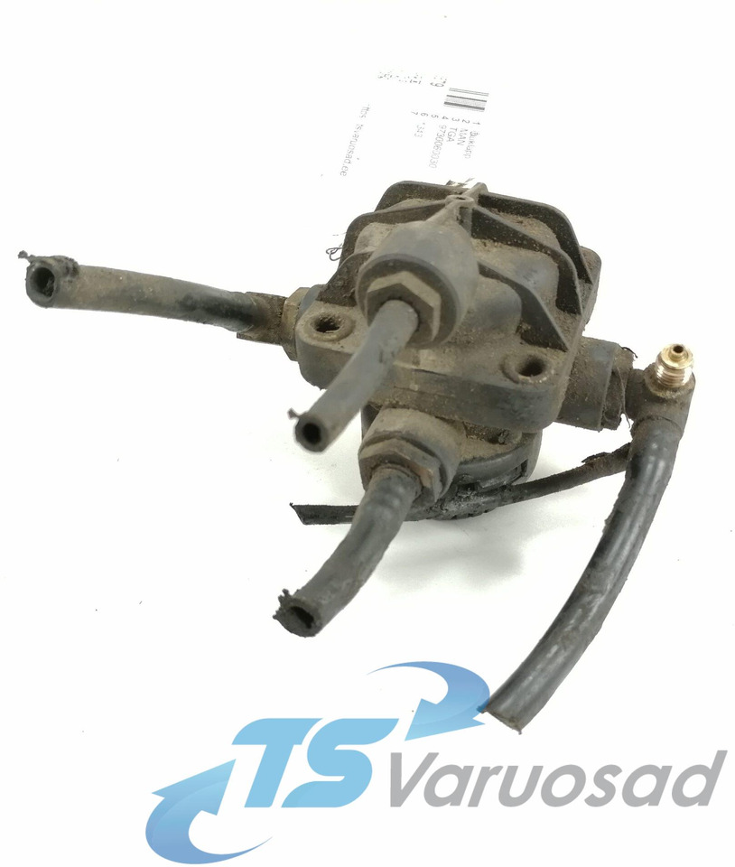 MAN Air pressure control valve 9730060030 - Válvula de freno para Camión: foto 1 MAN Air pressure control valve 9730060030 - Válvula de freno para Camión: foto 1