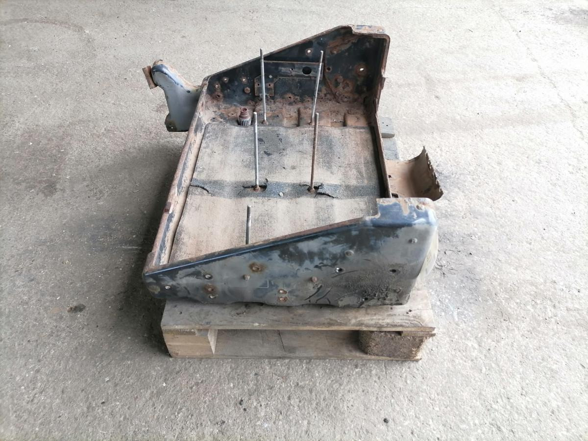 MAN Battery box 81418605363 - Acumulador para Camión: foto 3 MAN Battery box 81418605363 - Acumulador para Camión: foto 3