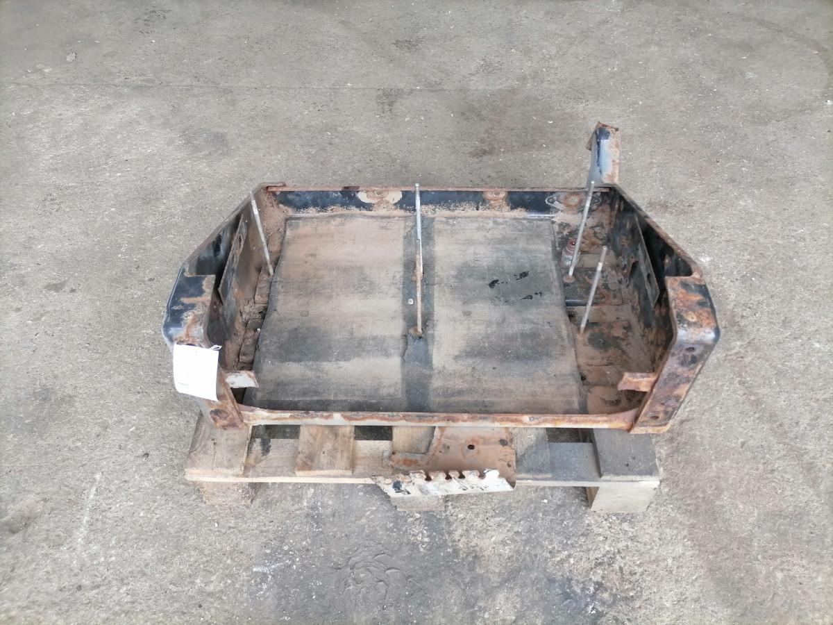 MAN Battery box 81418605363 - Acumulador para Camión: foto 5 MAN Battery box 81418605363 - Acumulador para Camión: foto 5