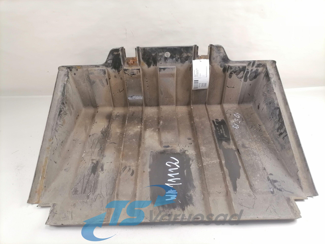 MAN Battery cover 81418600139 - Acumulador para Camión: foto 3 MAN Battery cover 81418600139 - Acumulador para Camión: foto 3