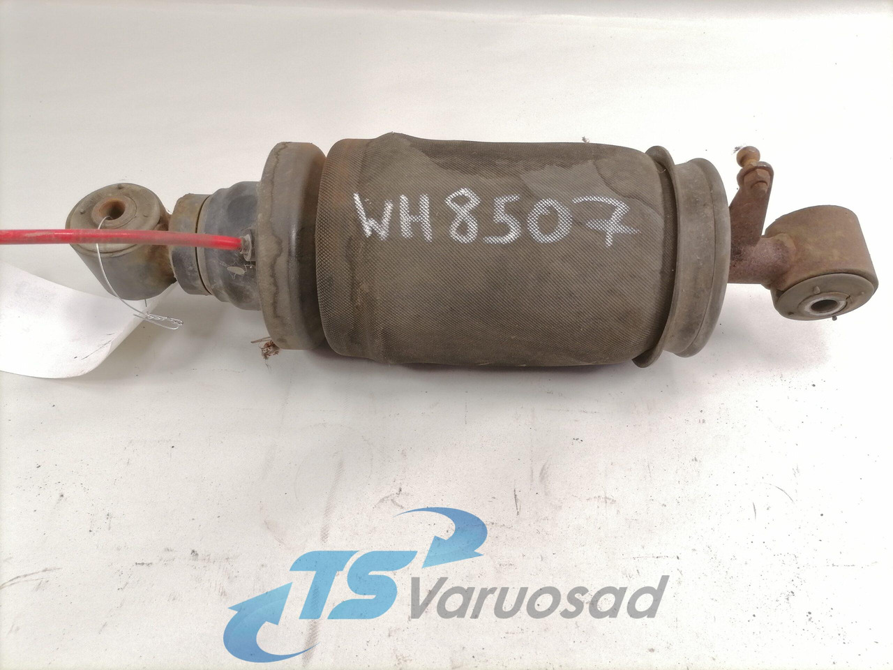 MAN Cab suspension 85417226022 - Suspensión de cabina para Camión: foto 2 MAN Cab suspension 85417226022 - Suspensión de cabina para Camión: foto 2