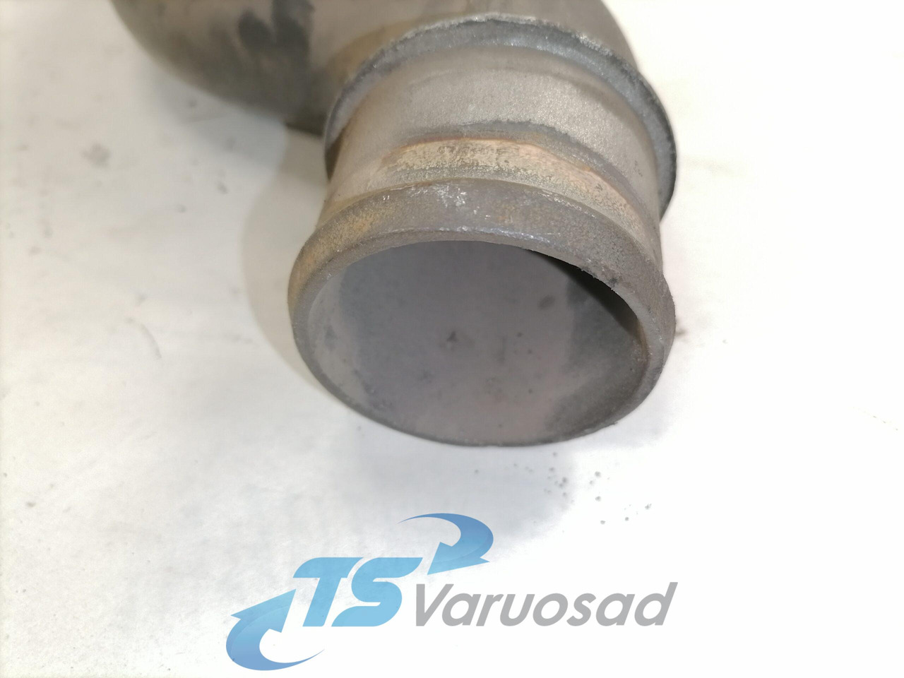 MAN Coolant pipe 51063023185 - Sistema de refrigeración para Camión: foto 4 MAN Coolant pipe 51063023185 - Sistema de refrigeración para Camión: foto 4