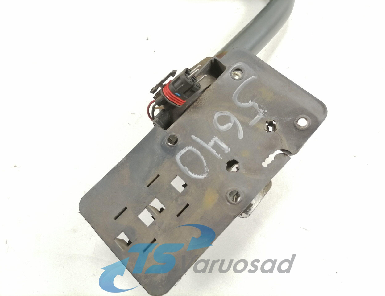 MAN Küljepeegel, parem 81637316560 - Espejo retrovisor para Camión: foto 5 MAN Küljepeegel, parem 81637316560 - Espejo retrovisor para Camión: foto 5