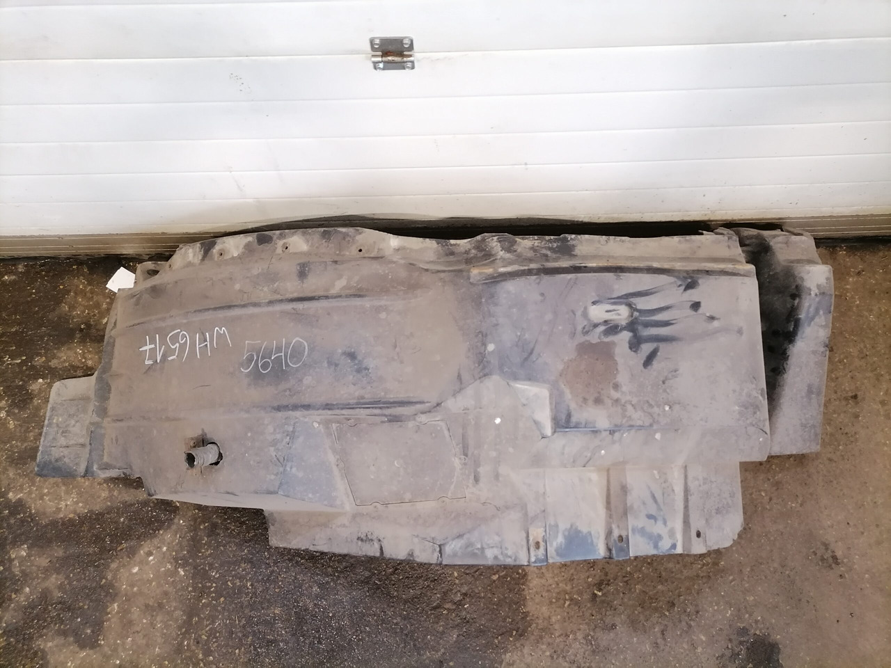 MAN Poritiib 81612300210 - Pieza universal para Camión: foto 2 MAN Poritiib 81612300210 - Pieza universal para Camión: foto 2