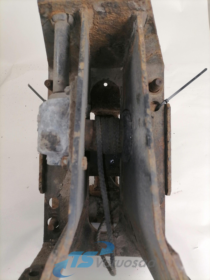 MAN Spare wheel carrier 81424015275 - Pieza universal para Camión: foto 5 MAN Spare wheel carrier 81424015275 - Pieza universal para Camión: foto 5