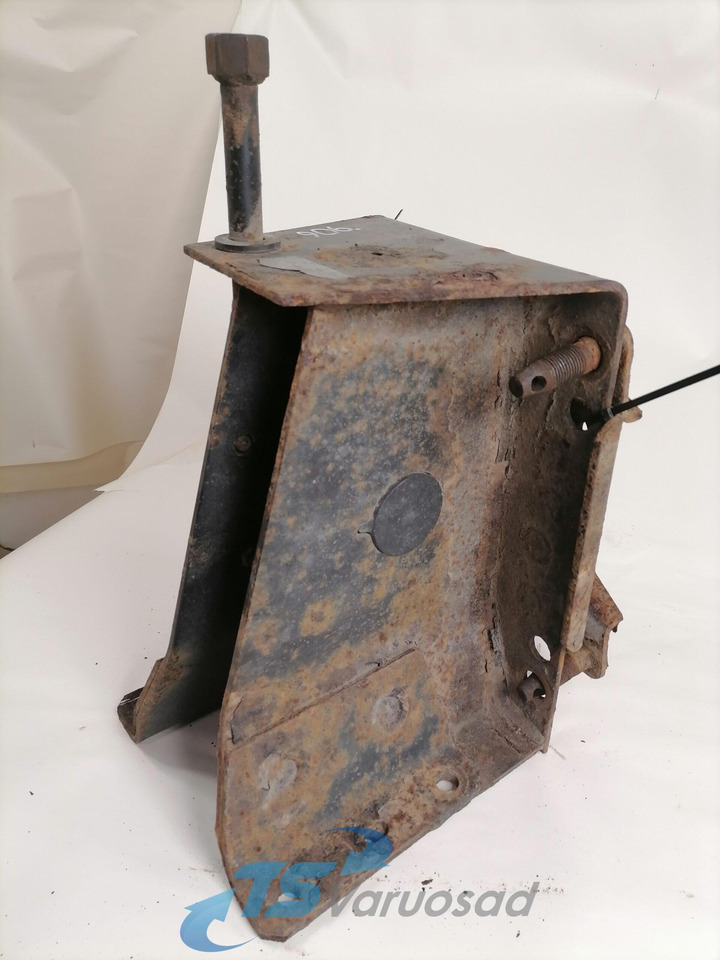 MAN Spare wheel carrier 81424015275 - Pieza universal para Camión: foto 2 MAN Spare wheel carrier 81424015275 - Pieza universal para Camión: foto 2